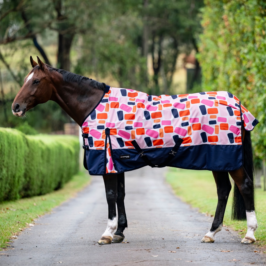 Pink Mosaic 600D Light Rug - 100g Fill